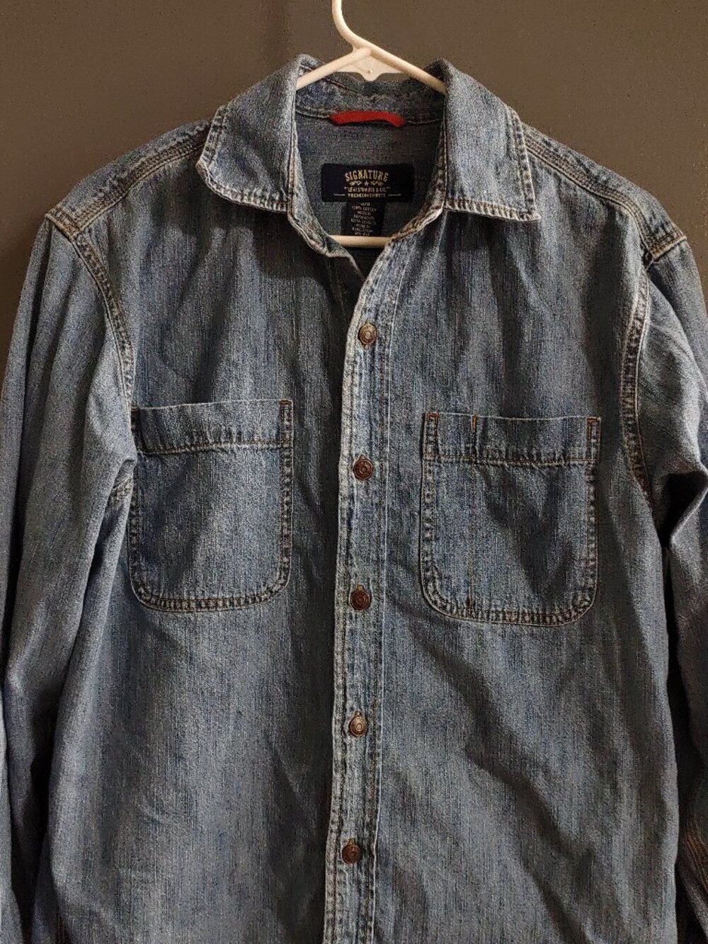 Levi Strauss Signature Long Sleeve Button Up Shirt Women's Small Blue Denim
